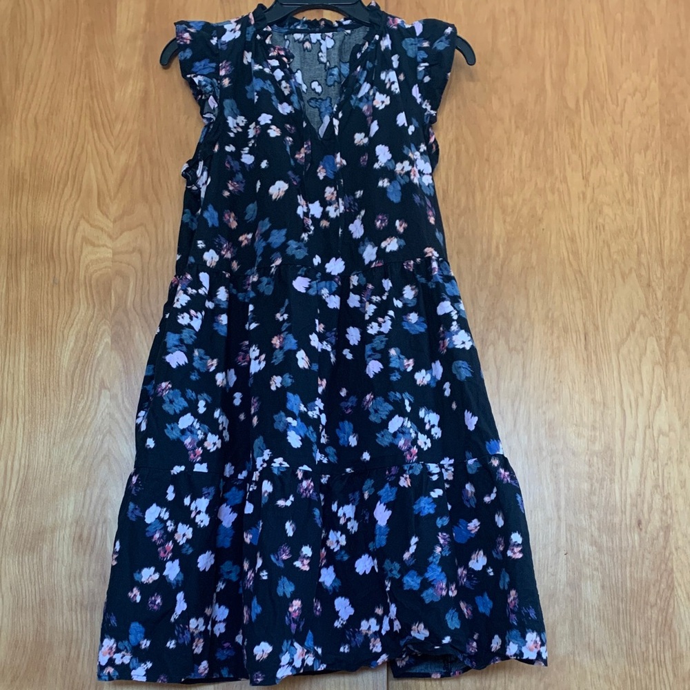 Abstract Floral 100% Cotton Sleeveless Dress with Ruffle detail & pockets sz S